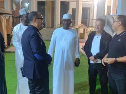 DINER OFFERT PAR LE PRESIDENT BAYE CISS LA RYAD, SA RESIDENCE PRIVEE A SON EXCELLENCE L'AMBASSADEUR D'ALGERIE